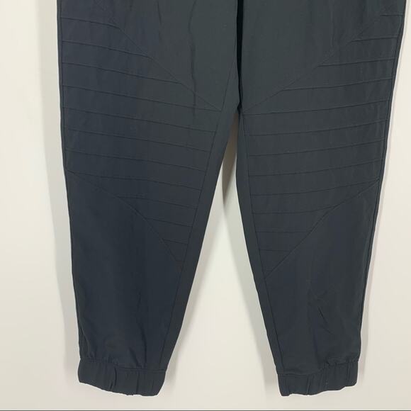 All In Motion Mid Rise Pants Black Women’s Size XS Athleisure Yoga Exercise - Picture 8 of 9